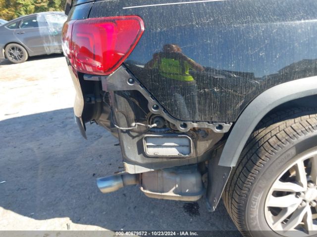1GKKNSLS2JZ131323 GMC Acadia Sle-2