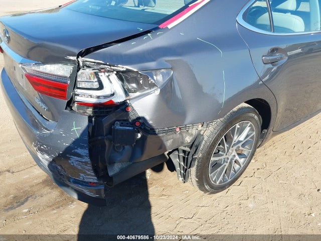58ABK1GG0GU032482 Lexus ES 350
