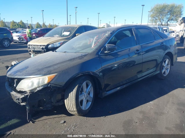 Toyota CAMRY SE 2014 4T1BF1FK7EU768270 Image 2