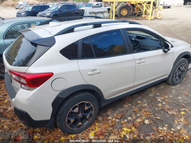 JF2GTABC2JH316961 Subaru Crosstrek 2.0i Premium