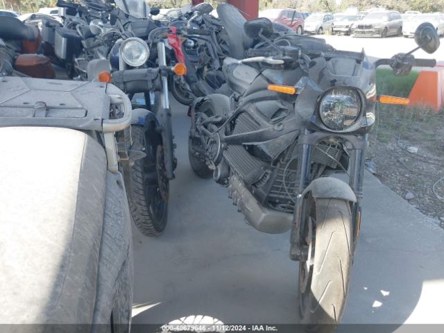 2020 HARLEY-DAVIDSON ELW 1HD2XAEB7LB801830