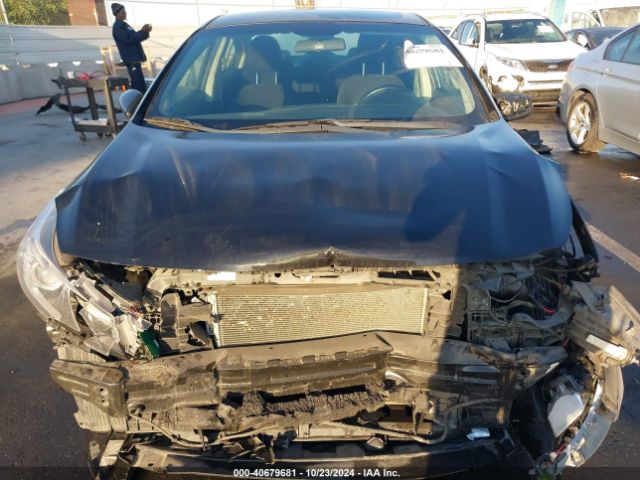 3KPFL4A7XJE226267 KIA FORTE S
