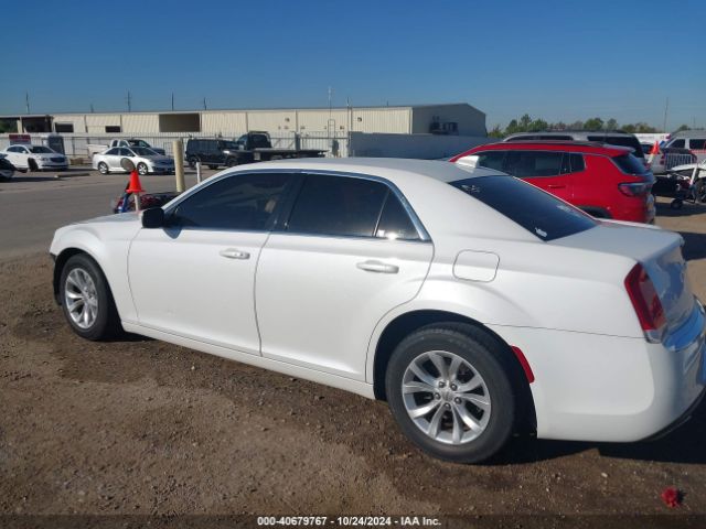 2C3CCAAG3FH868220 Chrysler 300 Limited
