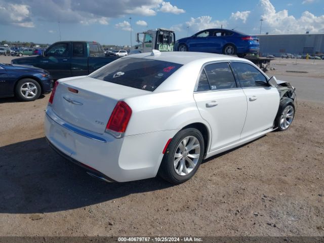 2C3CCAAG3FH868220 Chrysler 300 Limited