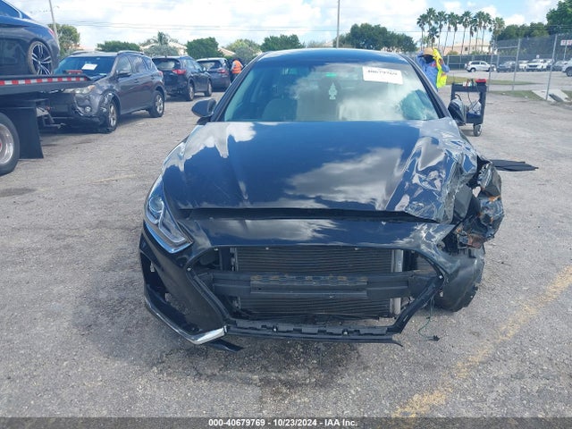 Hyundai SONATA SE 2019 5NPE24AF6KH742502 Image 12