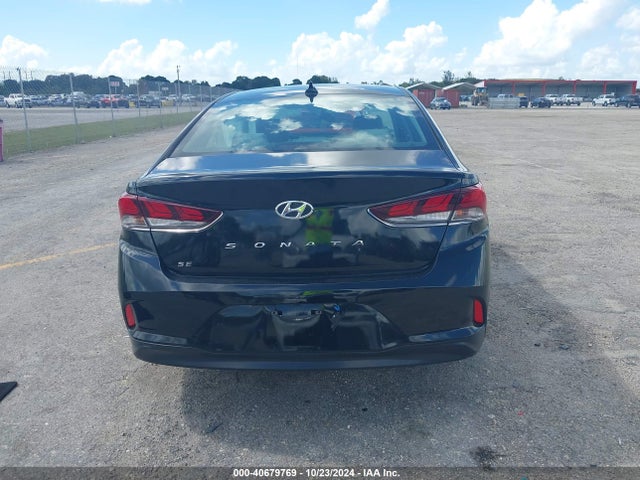 Hyundai SONATA SE 2019 5NPE24AF6KH742502 Image 16
