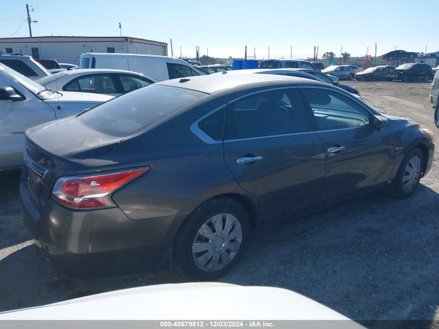Nissan Altima 2.5 S 2014 1N4AL3AP0EC402539 Image 4