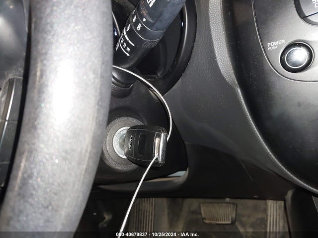 KIA Soul 2016 KNDJN2A27G7250404 Image 11