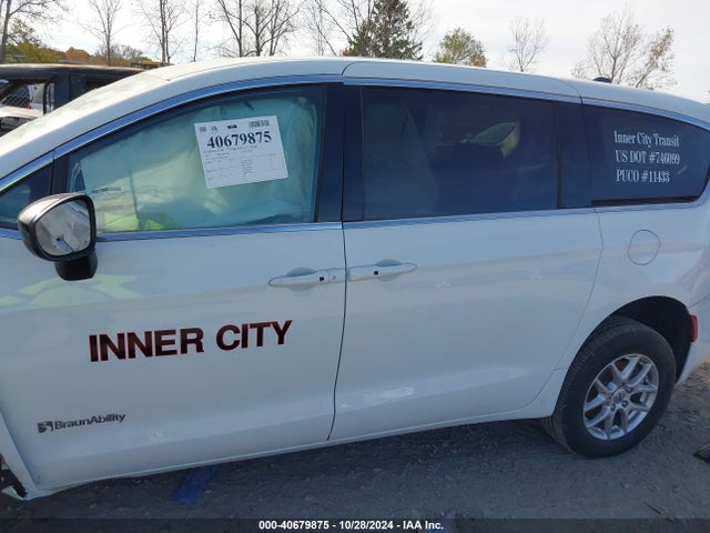 Chrysler Voyager Lx 2024 2C4RC1CG6RR126069 Image 13