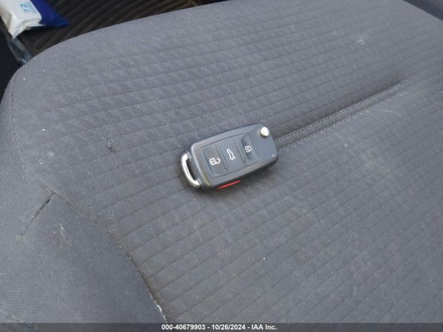 3VWD17AJ7FM353322 Volkswagen Jetta 1.8t Se