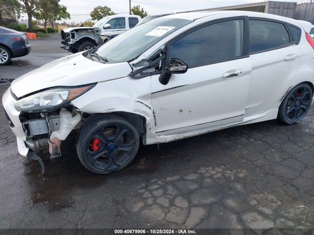 Ford FIESTA ST 2017 3FADP4GX6HM100061 Image 6