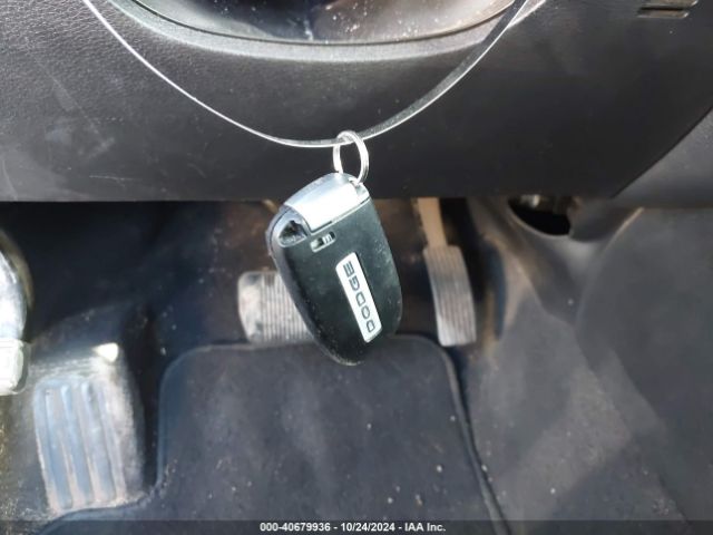3C4PDCAB8JT533108 Dodge JOURNEY SE