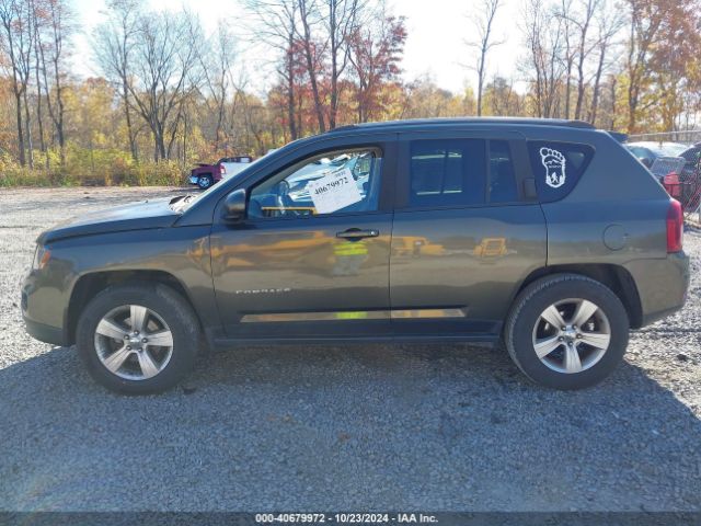 1C4NJDEB4FD307788 Jeep Compass Latitude