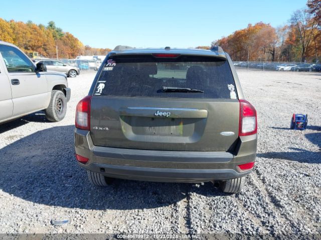 1C4NJDEB4FD307788 Jeep Compass Latitude