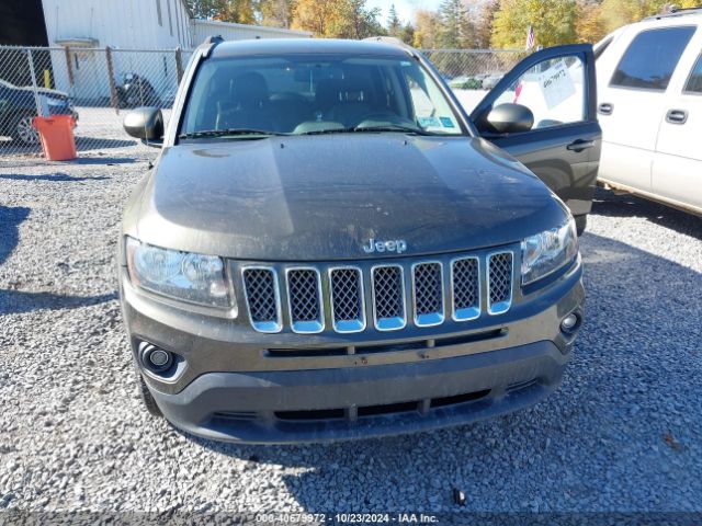 1C4NJDEB4FD307788 Jeep Compass Latitude