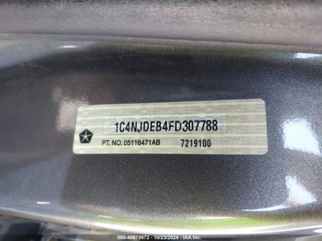 1C4NJDEB4FD307788 Jeep Compass Latitude