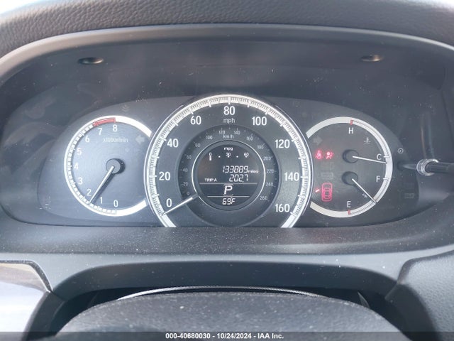 1HGCR2F72HA200579 Honda k24w1