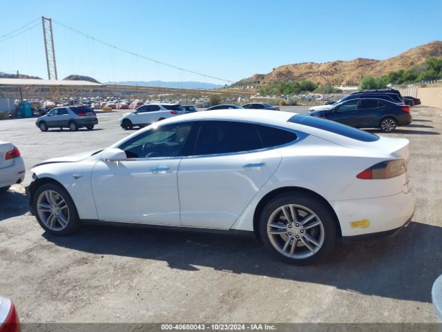 5YJSA1E2XFF107833 Tesla Model S 70d/85d/p85d