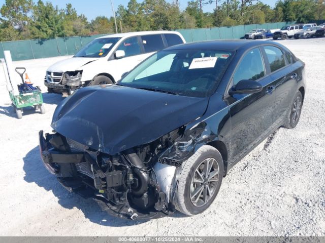 3KPF24AD1RE805555 KIA Forte Lxs