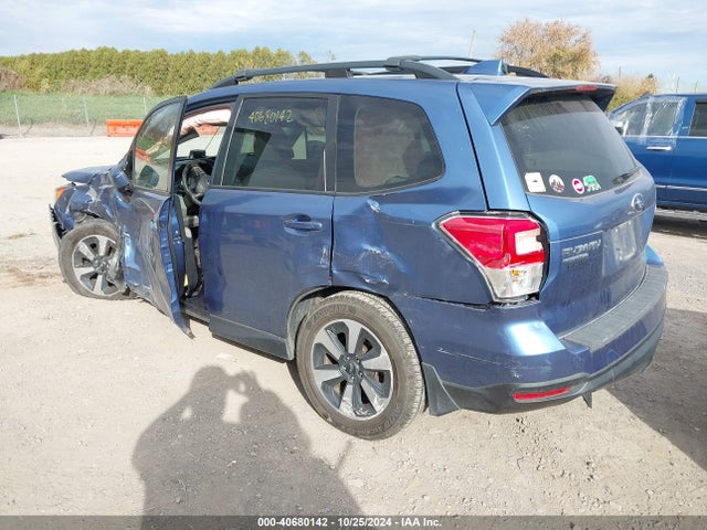 JF2SJAGC8HH472859 Subaru Forester 2.5i Premium