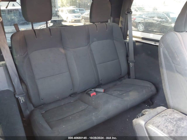1C4GJXAGXJW242888 Jeep Wrangler Sport S 4x4