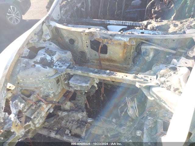 2021 TESLA MODEL 3 5YJ3E1EA7MF051704 Photo 9