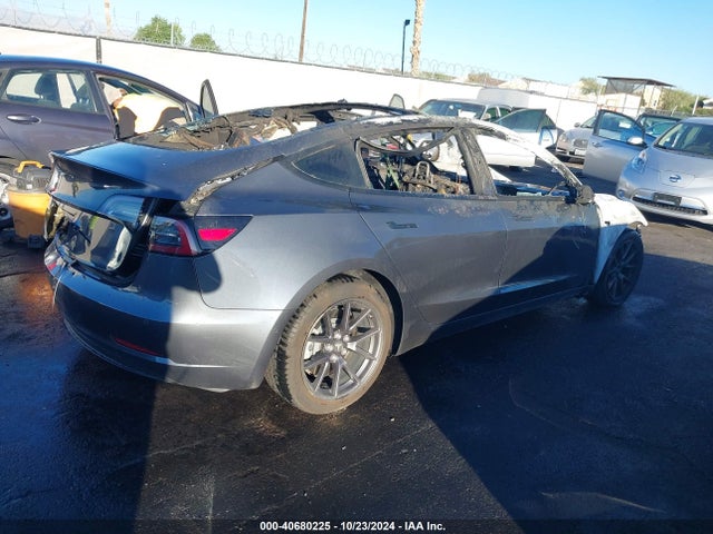 2021 TESLA MODEL 3 5YJ3E1EA7MF051704 Photo 3