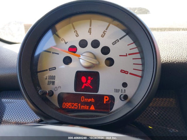 2012 MINI COOPER S WMWSV3C57CTY16707 Photo 6