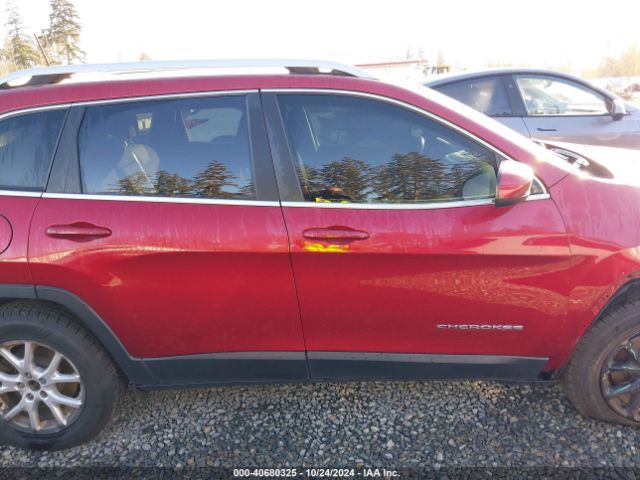 1C4PJMCB8HD227568 Jeep Cherokee Latitude 4x4