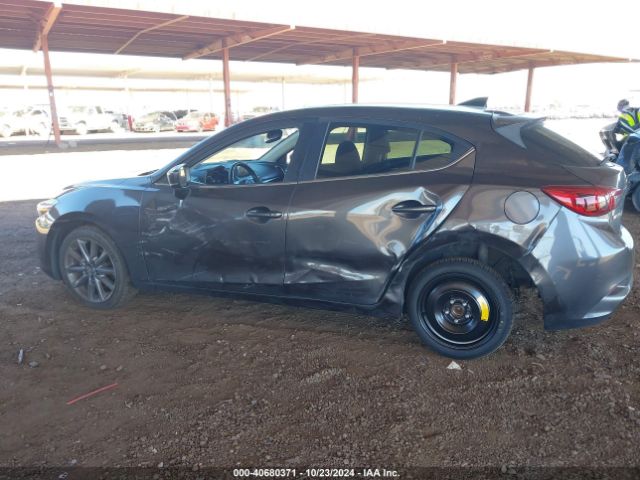 3MZBN1M32JM169436 Mazda Mazda3 Grand Touring