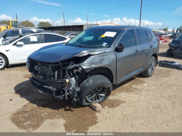 5N1AT3AA9MC719087 Nissan Rogue S Fwd