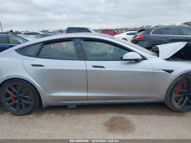 Tesla Model S Plaid Tri Motor All-wheel Drive 2024 5YJSA1E67RF540176 Image 13