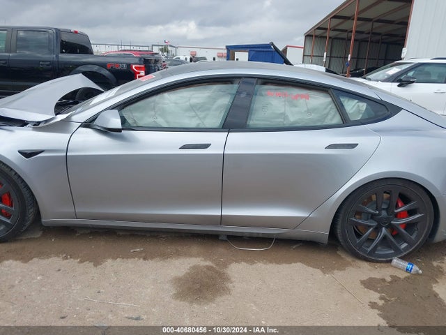 Tesla Model S Plaid Tri Motor All-wheel Drive 2024 5YJSA1E67RF540176 Image 14