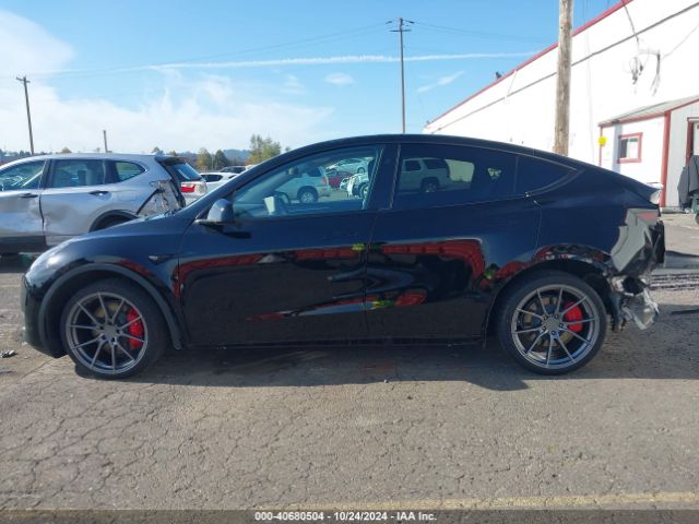 7SAYGDEF0PF925881 Tesla Model Y Performance Dual Motor All-wheel Drive