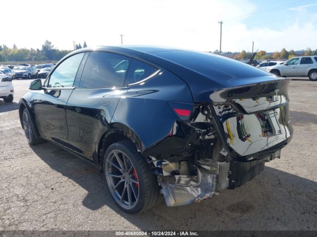 7SAYGDEF0PF925881 Tesla Model Y Performance Dual Motor All-wheel Drive