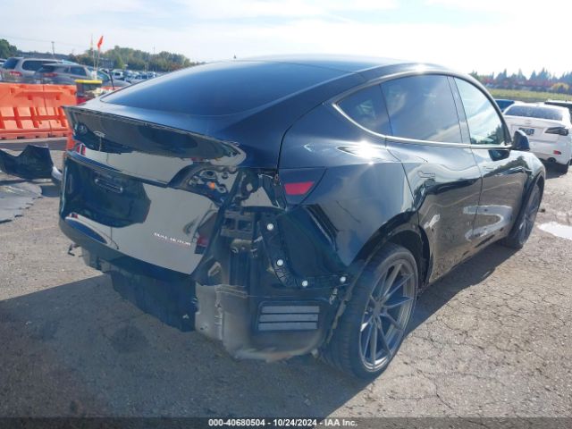 7SAYGDEF0PF925881 Tesla Model Y Performance Dual Motor All-wheel Drive