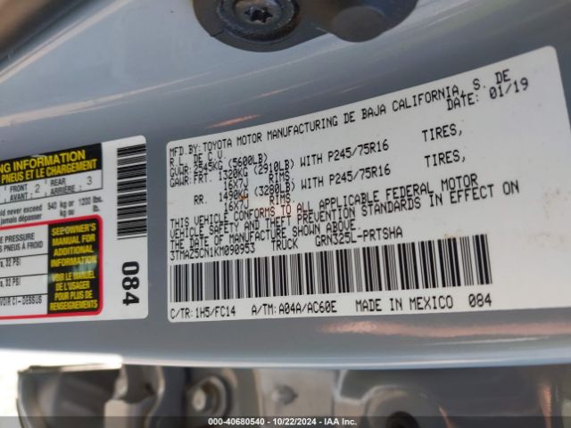 3TMAZ5CN1KM090953 Toyota Tacoma Sr5 V6