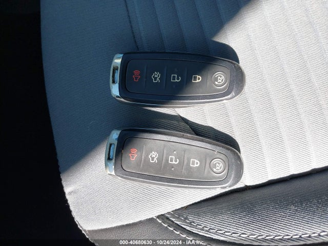 Ford ESCAPE SE 2019 1FMCU9GD1KUA15144 Image 11