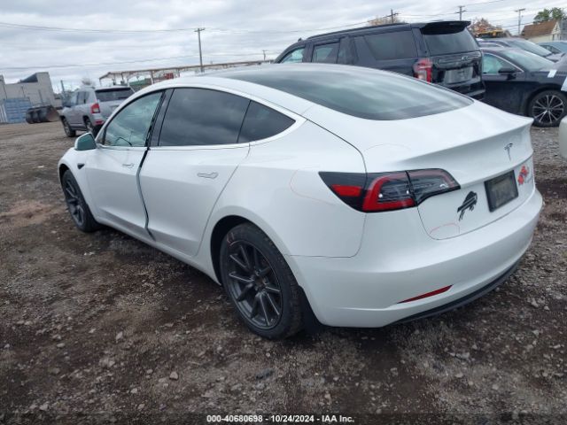 5YJ3E1EB3KF469795 Tesla Model 3 Long Range/performance