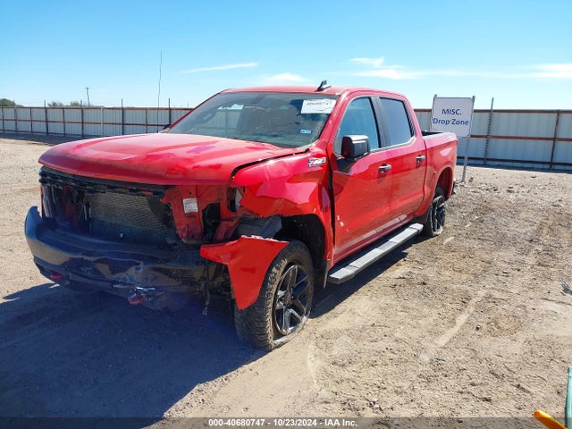 Chevrolet Silverado 1500 Custom Trail Boss 2019 3GCPYCEF4KG160676 Image 2