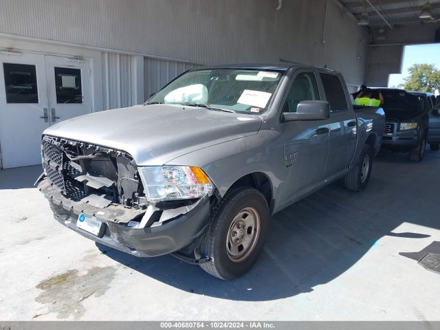 1C6RR6KG4LS150946 RAM 1500 Classic Tradesman  4x2 5'7 Box