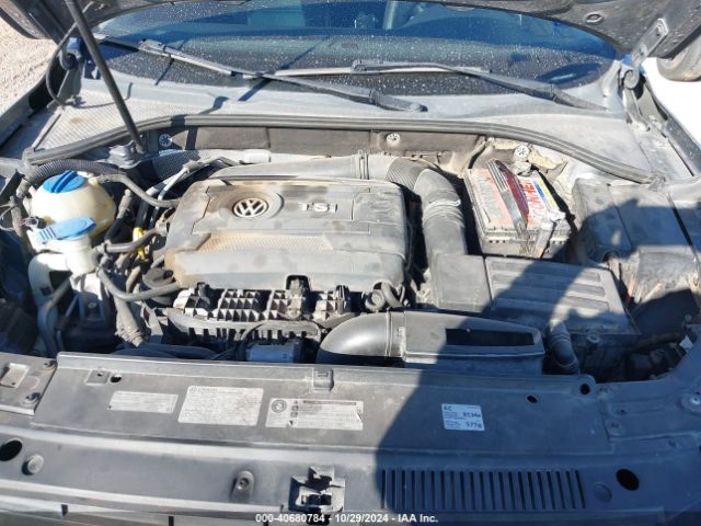 1VWAT7A3XEC071397 Volkswagen Passat 1.8t Wolfsburg Edition