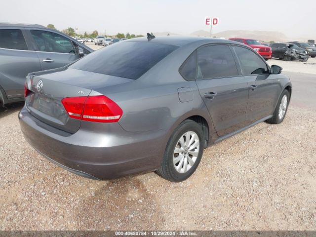 1VWAT7A3XEC071397 Volkswagen Passat 1.8t Wolfsburg Edition