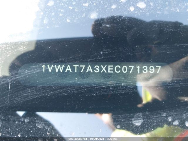 1VWAT7A3XEC071397 Volkswagen Passat 1.8t Wolfsburg Edition