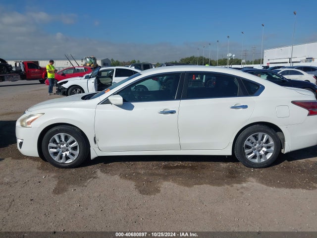 Nissan Altima 2.5 S 2015 1N4AL3APXFN363626 Image 14