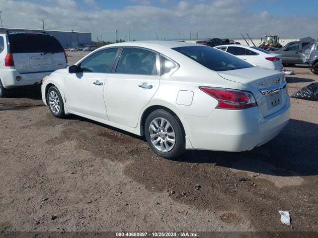 Nissan Altima 2.5 S 2015 1N4AL3APXFN363626 Image 3
