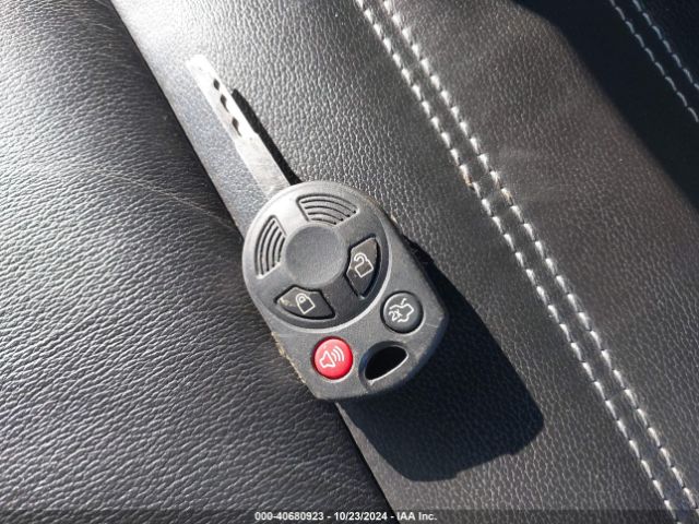 1FMCU9HD9JUB92795 Ford ESCAPE SEL