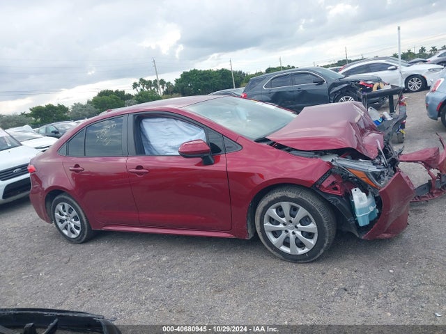Toyota COROLLA LE 2022 JTDEPMAE5NJ223297 Image 13