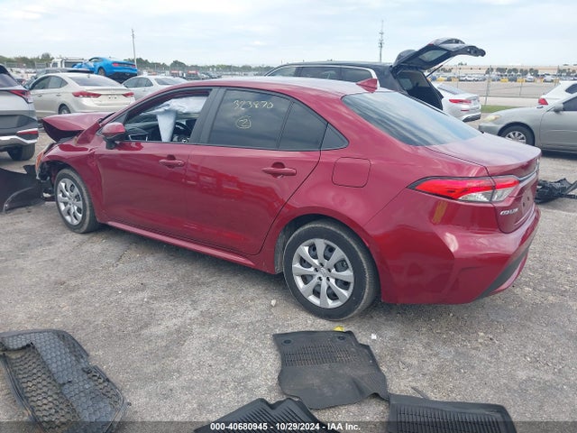 Toyota COROLLA LE 2022 JTDEPMAE5NJ223297 Image 3