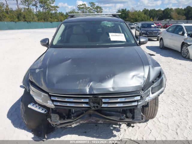 3VV1B7AX0KM056623 Volkswagen Tiguan 2.0t S